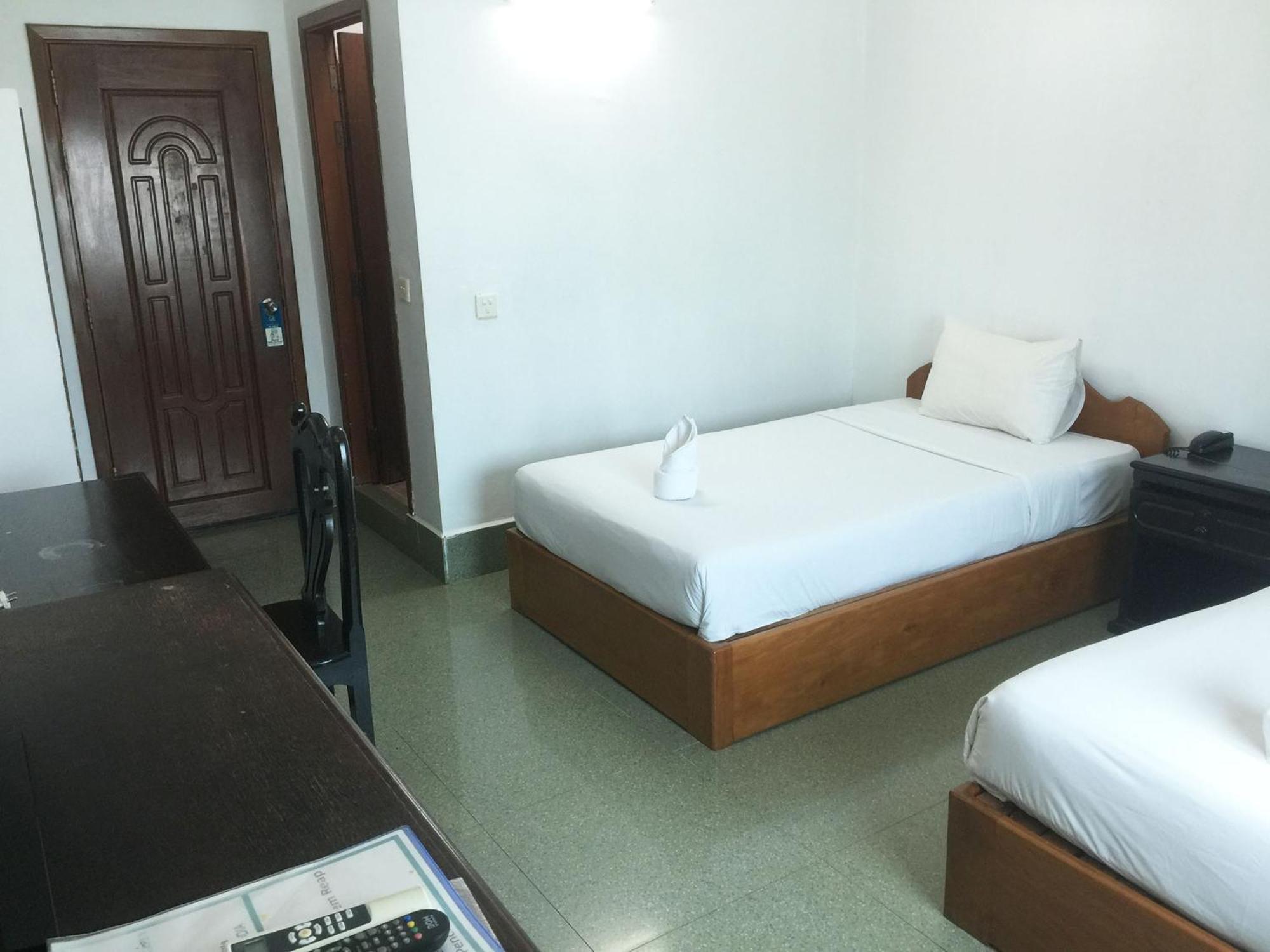 Central Night Hotel Siem Reap Pokoj fotografie