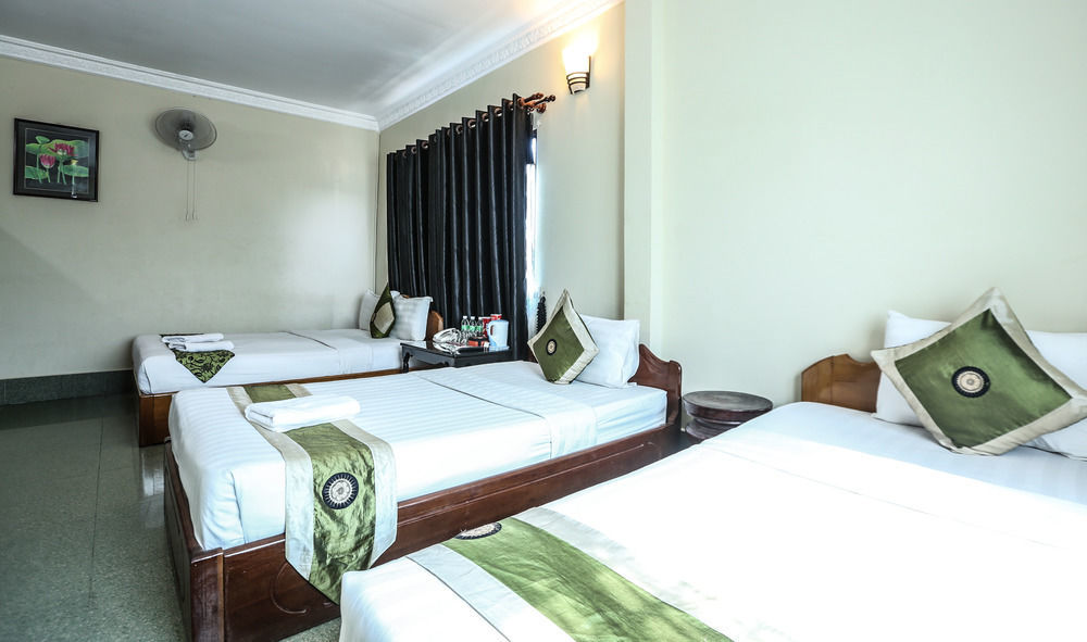 Central Night Hotel Siem Reap Exteriér fotografie