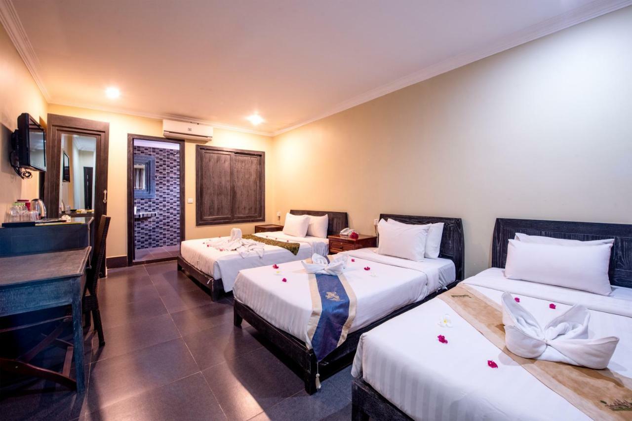 Central Night Hotel Siem Reap Exteriér fotografie