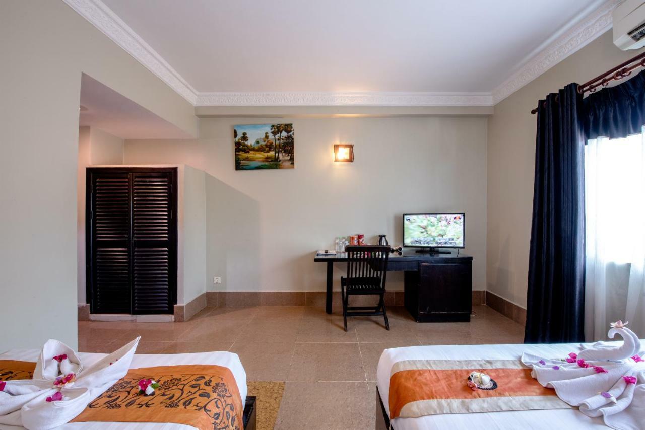 Central Night Hotel Siem Reap Exteriér fotografie