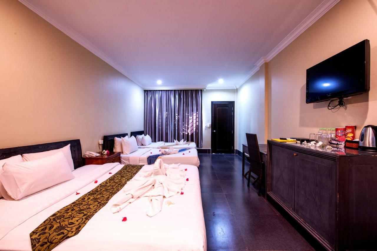 Central Night Hotel Siem Reap Exteriér fotografie